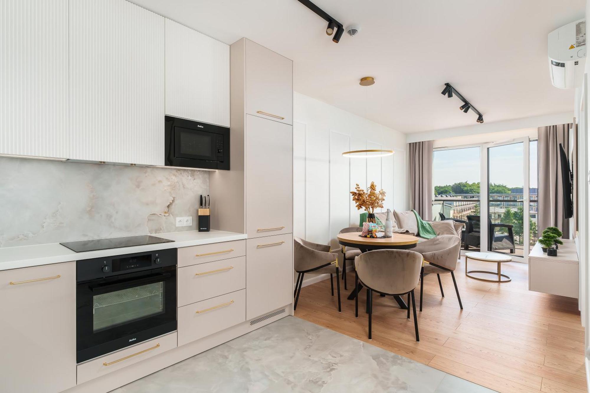Apartament Delux Kasprowicza 20C Prywatny Parking Basen Sauna Oraz Silownia W Cenie Kolobrzeg Dış mekan fotoğraf