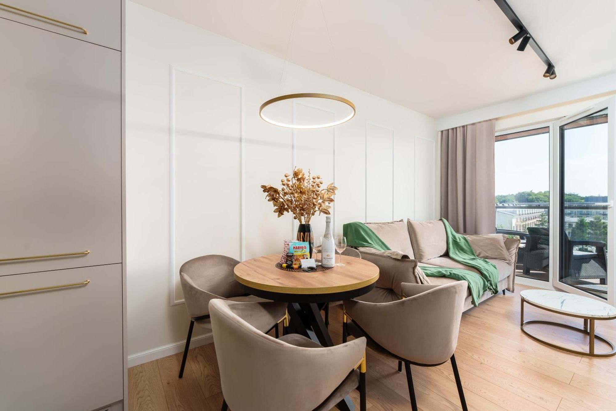 Apartament Delux Kasprowicza 20C Prywatny Parking Basen Sauna Oraz Silownia W Cenie Kolobrzeg Dış mekan fotoğraf