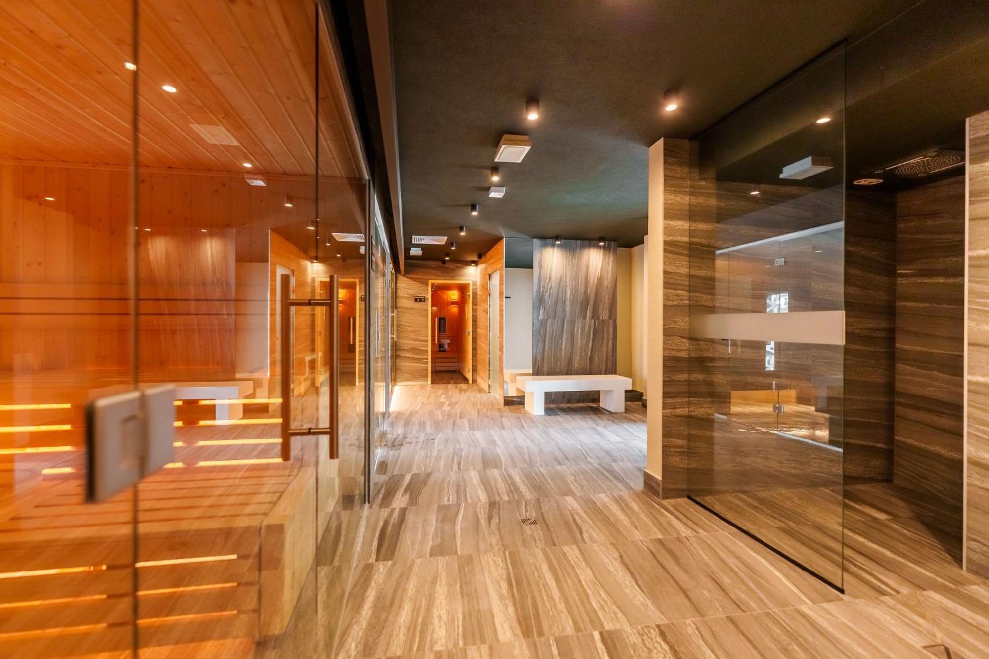 Apartament Delux Kasprowicza 20C Prywatny Parking Basen Sauna Oraz Silownia W Cenie Kolobrzeg Dış mekan fotoğraf